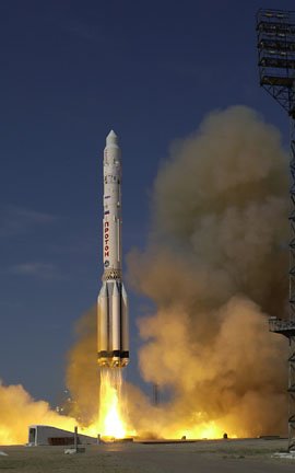 zvezdalaunch_nasa.gif