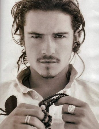 medium_orlando_bloom_sexy_man_12.jpg